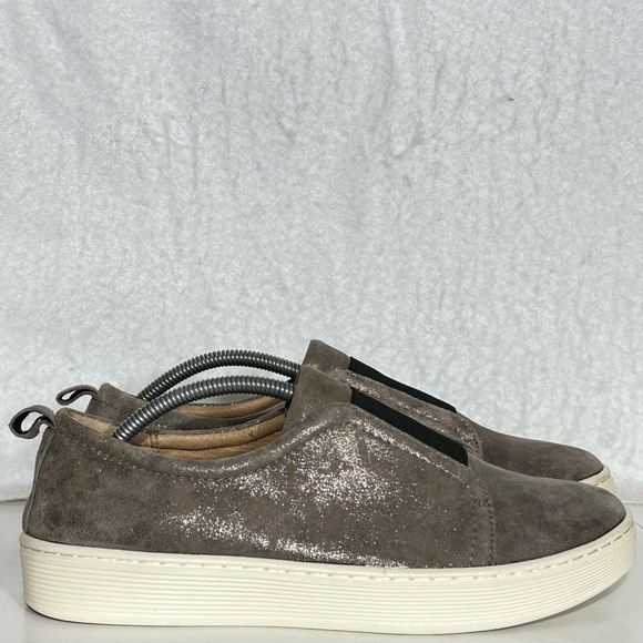 Sofft Womens Safia Metallic Leather Slip On Casual Sneakers Shoes SZ US 9 M - Picture 1 of 11